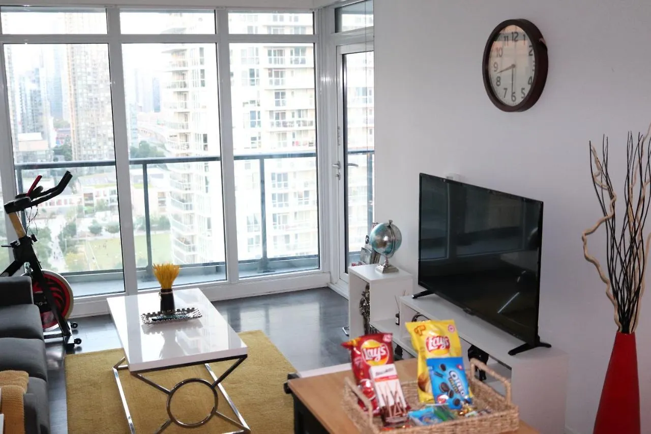 Luxurious Downtown Condo With Breathtaking Lake And Cn Tower Views In The Heart Of A Vibrant Neighbourhood contacts